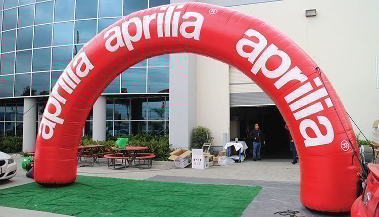 custom inflatable arch