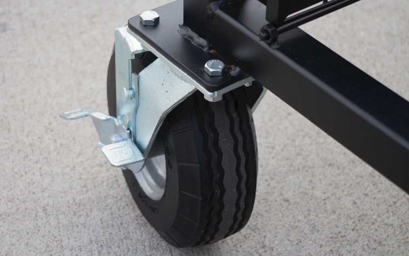 Close up of the wheel system the lift a block offers with locking rear-multidirectional wheels