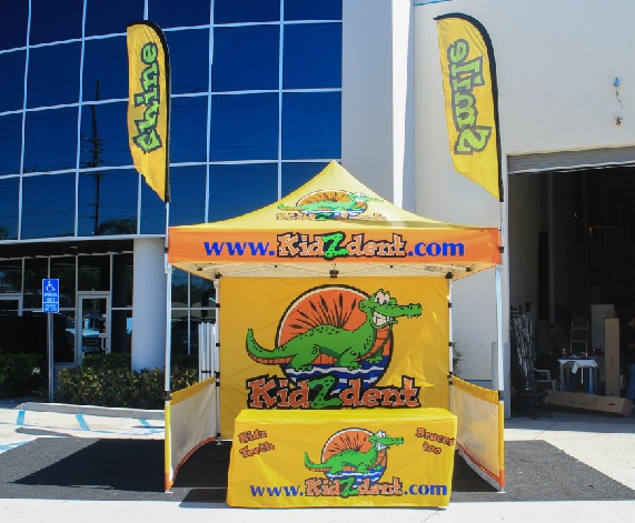 kid-z-dent-adflag-custom-canopy-01.jpg