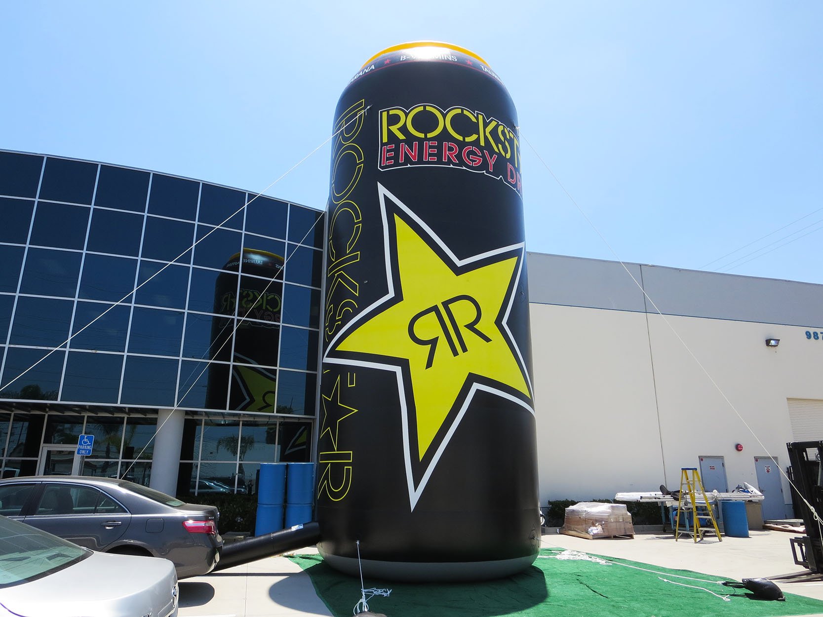 rockstar energy can replica.