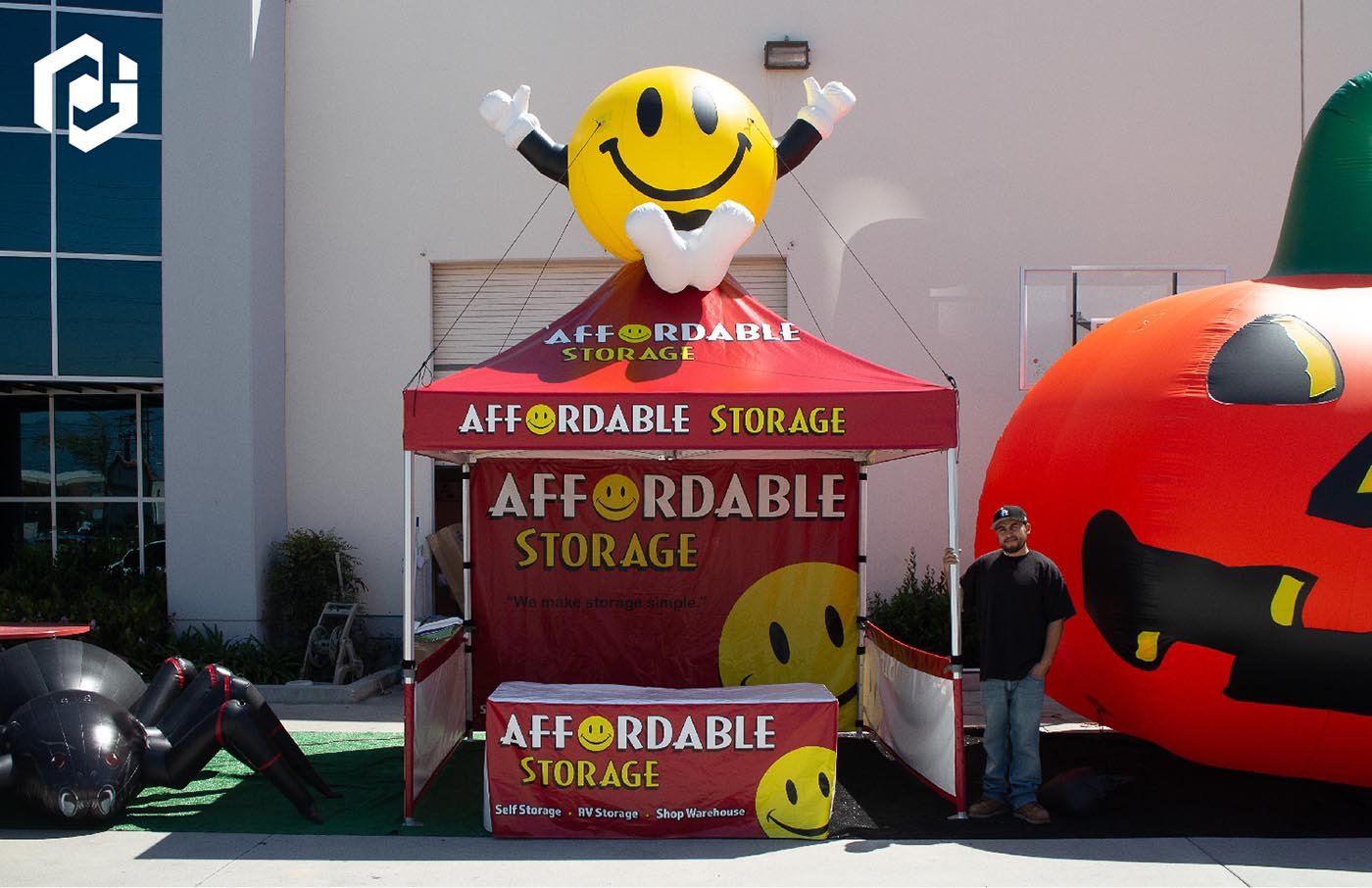 happy-face-inflatable-on-custom-canopy