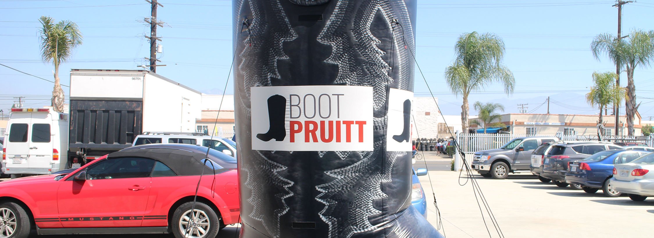boot-pruitt-replica-inflatable