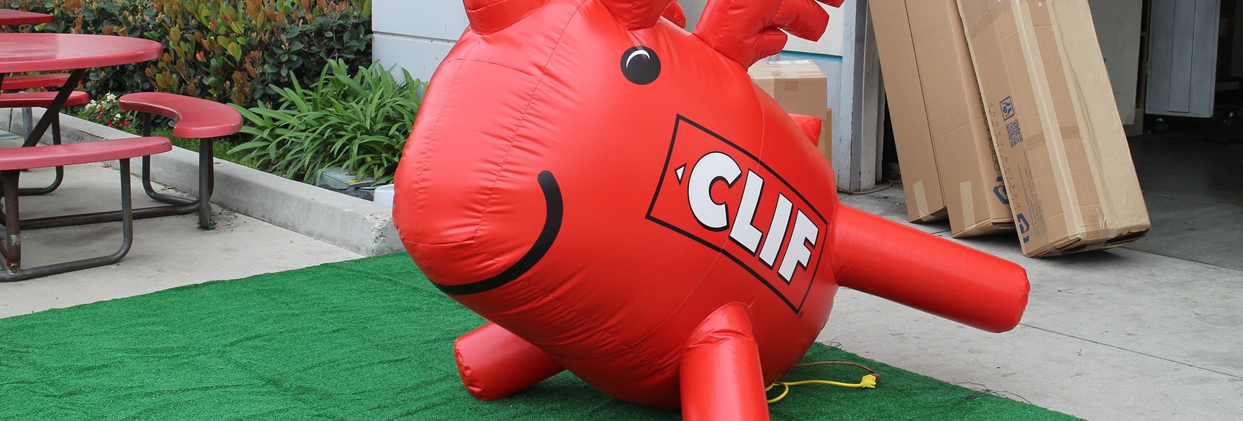 clif-bar-mascot-inflatable 