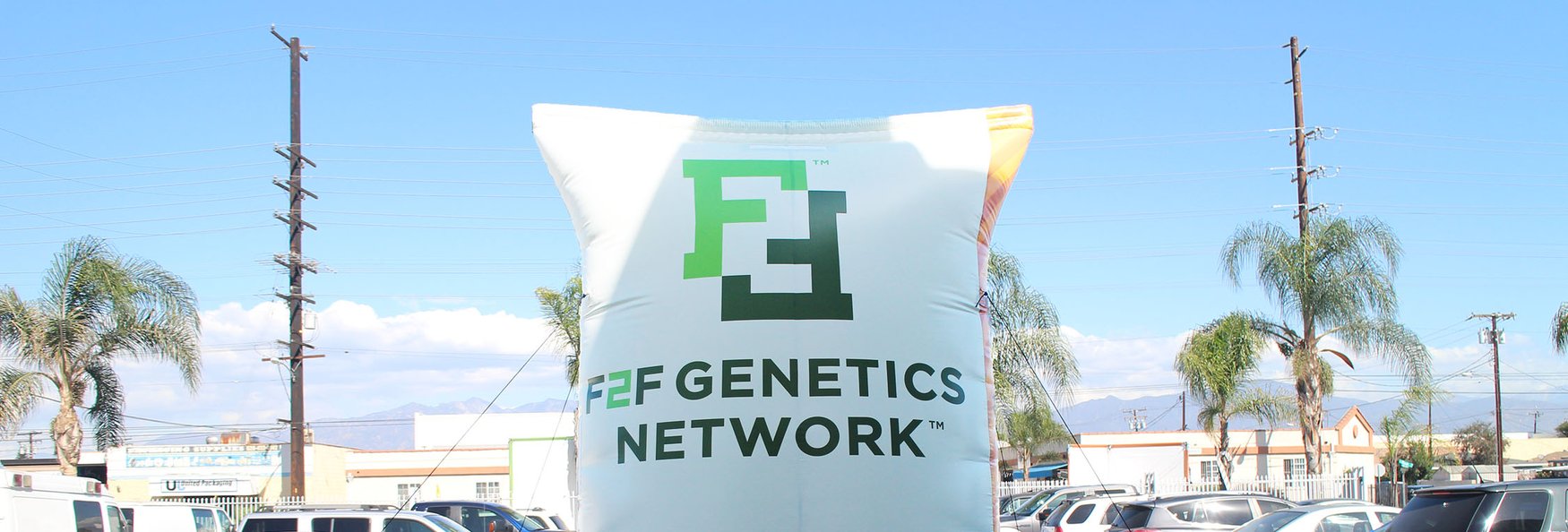 15-foot-corn-seed-bag-replica