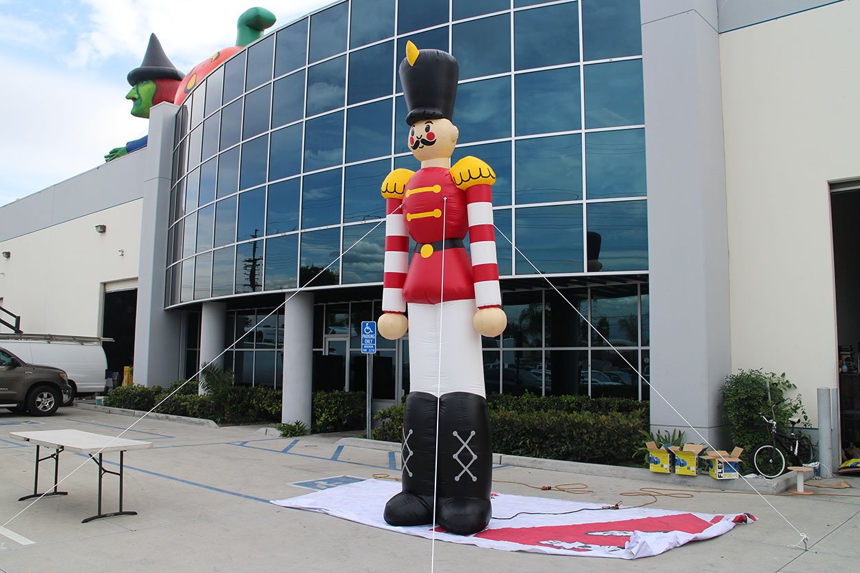 Inflatable Christmas Nutcracker Christmas Inflatables