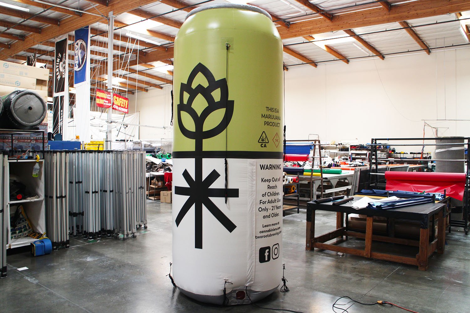 cannabis-beer-can-inflatable